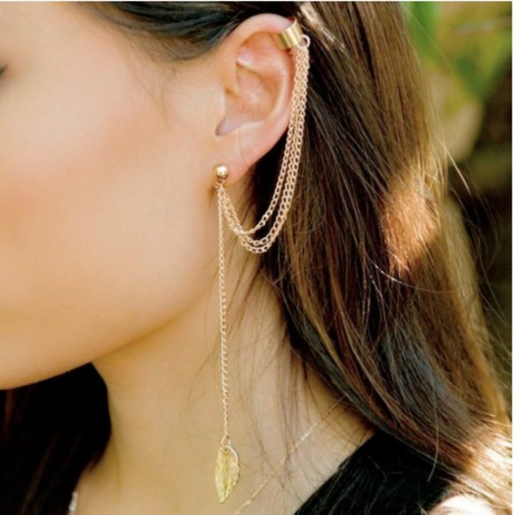 Urban Outfitters Jewelry - Bohemian/Hippie Leaf Layered Earring Cuff